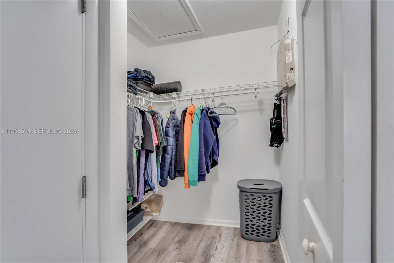 3790 N Jog Rd , Unit 206, West Palm Beach, FL 33411 Photo