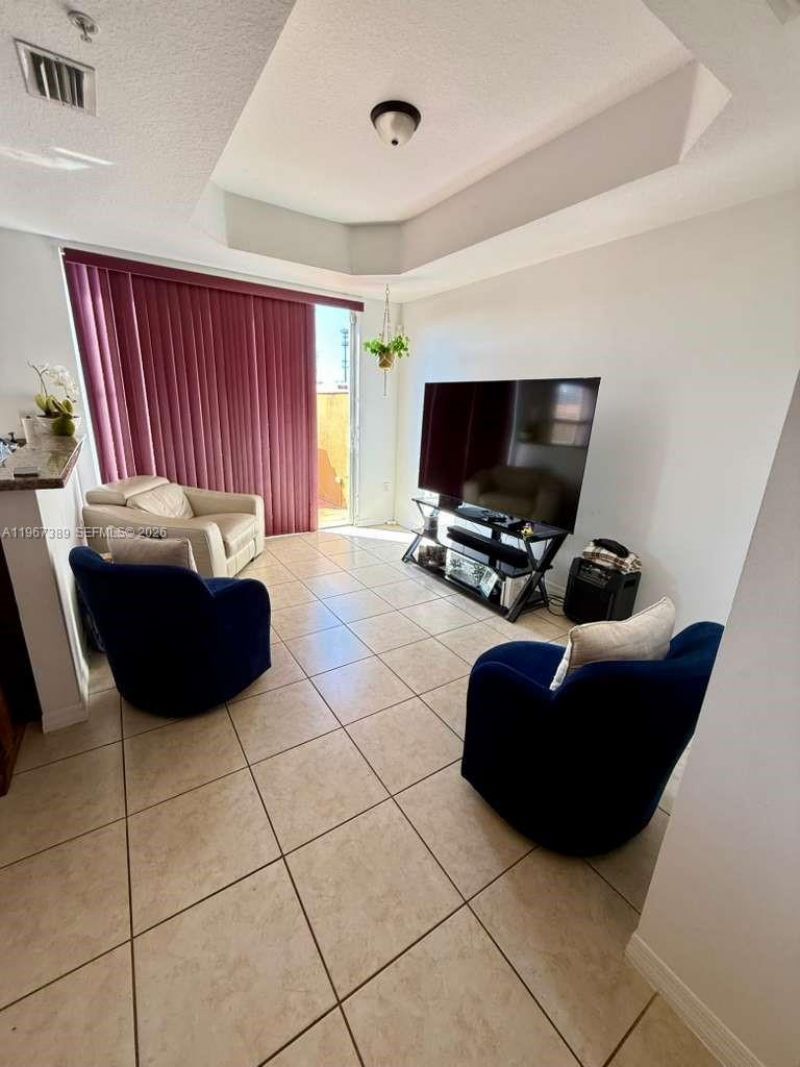 14304 SW 11th St , Unit 1102, Pembroke Pines, FL 33027 Photo