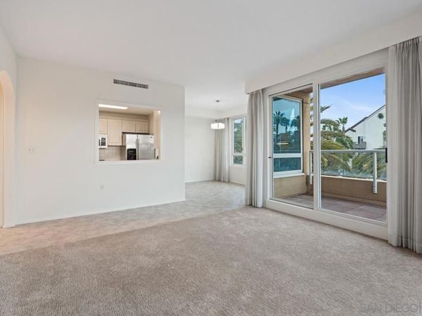 3890 Nobel Dr., Unit 306, San Diego, CA 92122