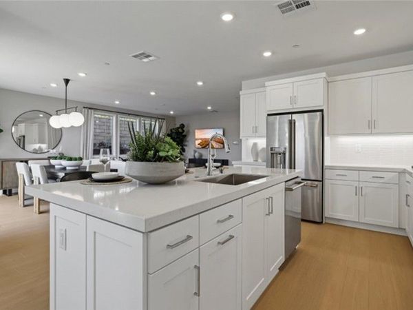 704 Guy Turner Drive, Camarillo, CA 93010