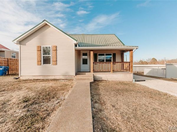 302 W 3rd Street, Dixon, MO 65459