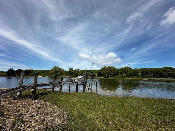 1775 Naugles Drive , Mattituck, NY 11952