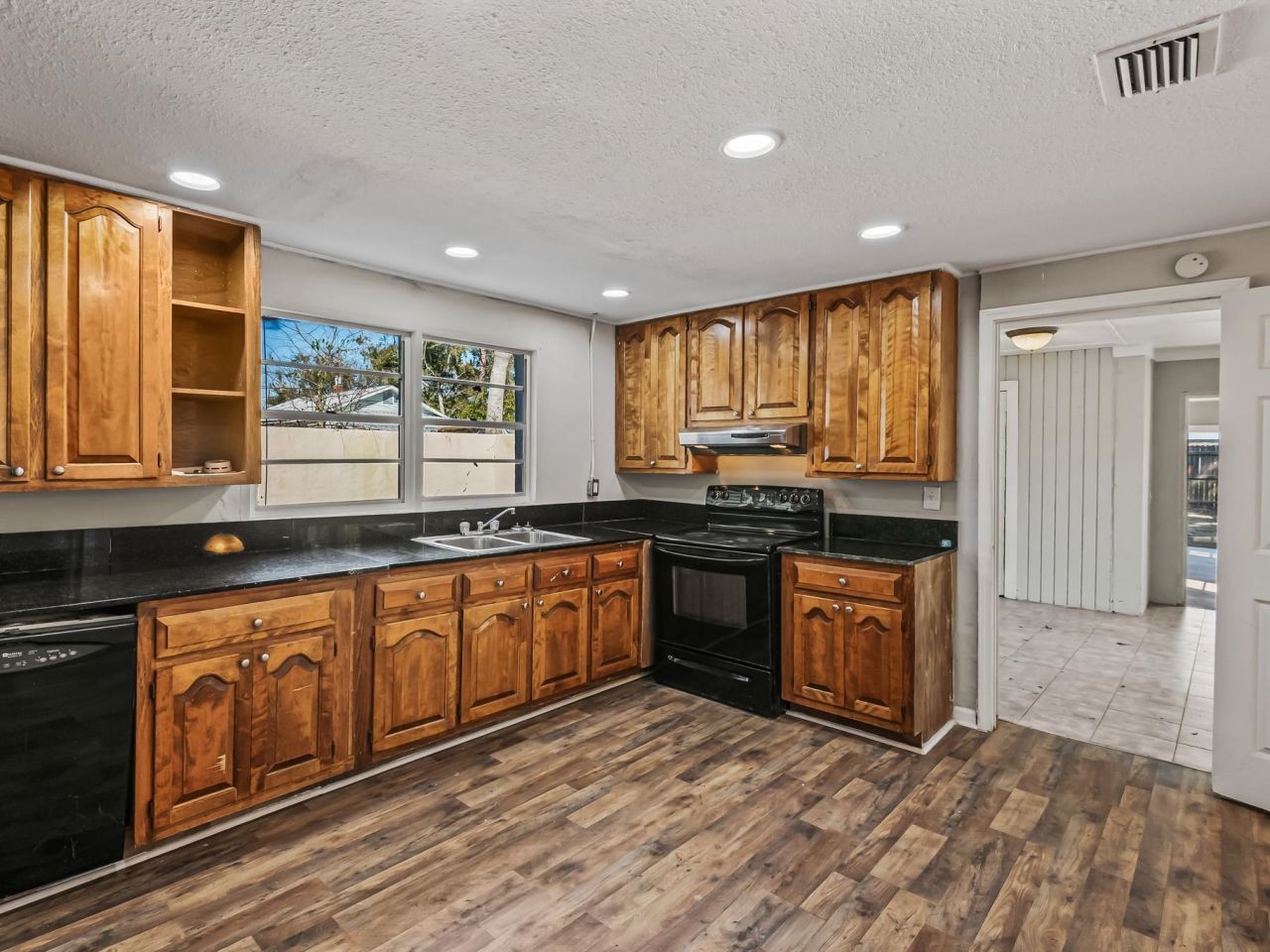 510 W Ash Street , Perry, FL 32347 Photo