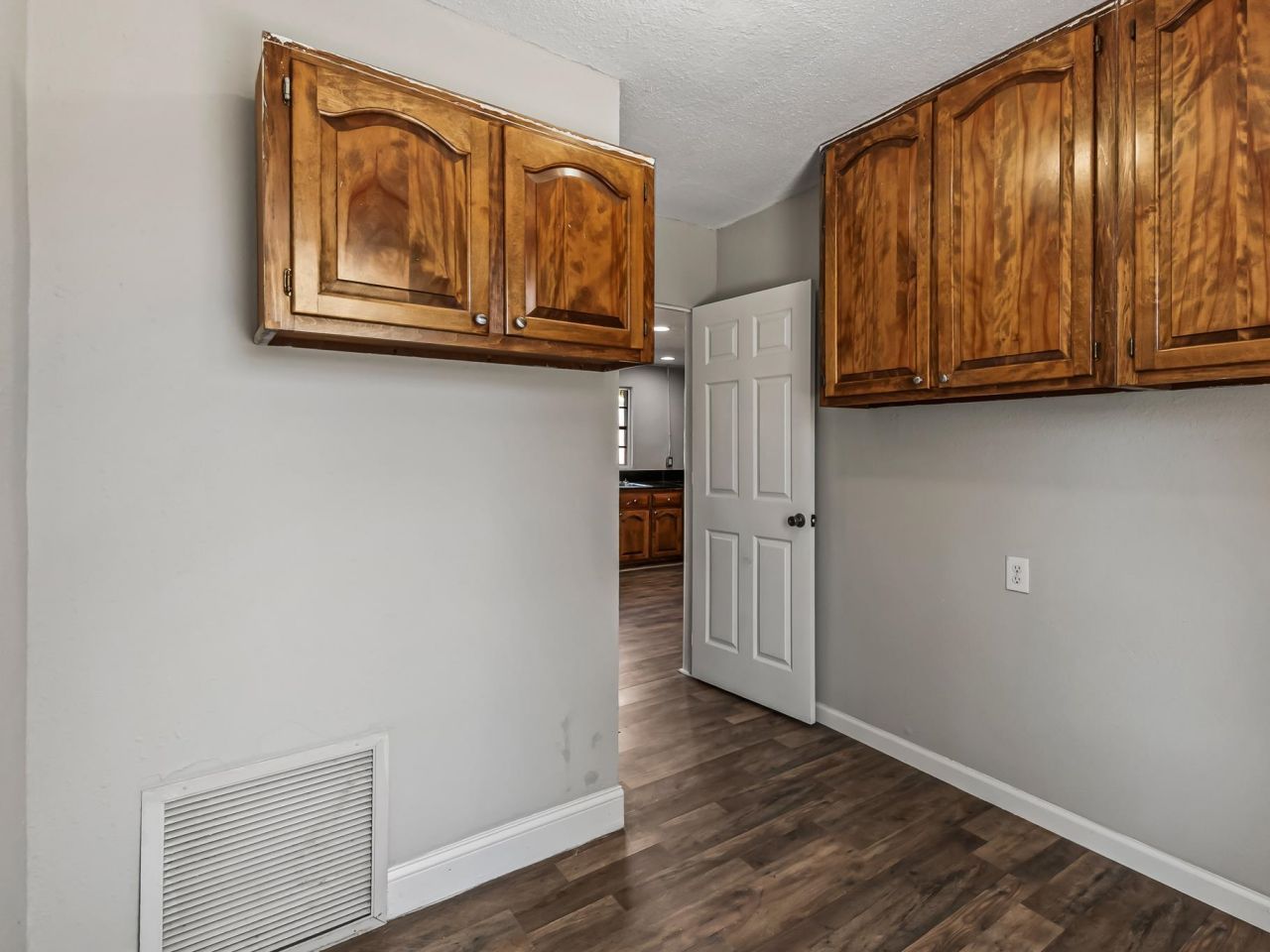 510 W Ash Street , Perry, FL 32347 Photo