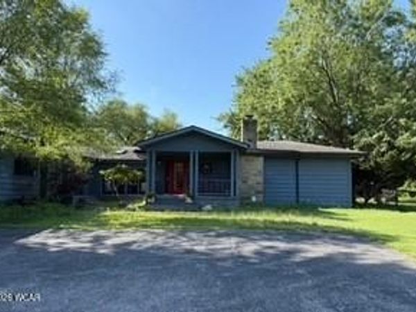 485 S Mumaugh Road, Lima, OH 45804
