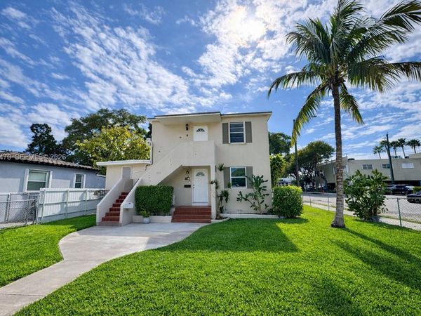 3450 SW 7th St, Unit 3450, Miami, FL 33135