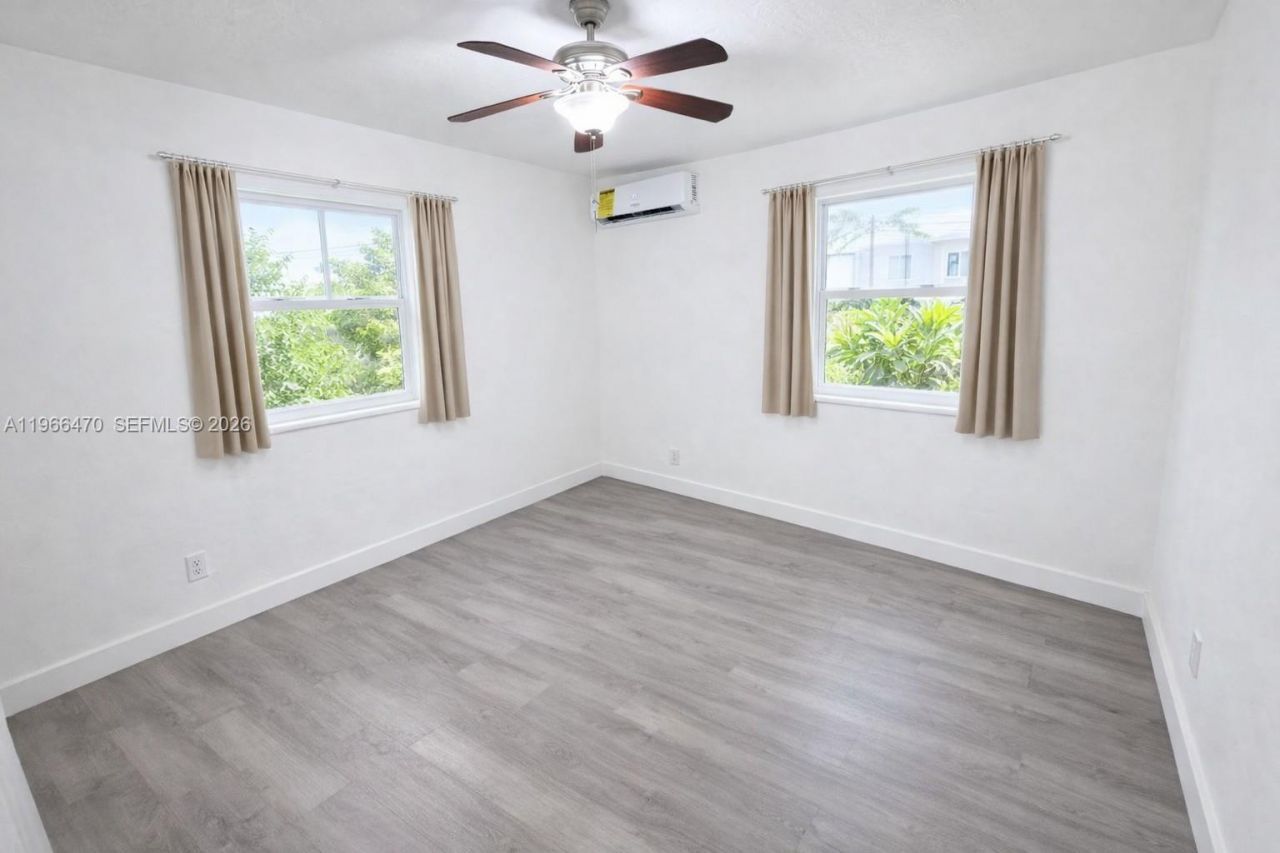 3450 SW 7th St, Unit 3450, Miami, FL 33135 Photo