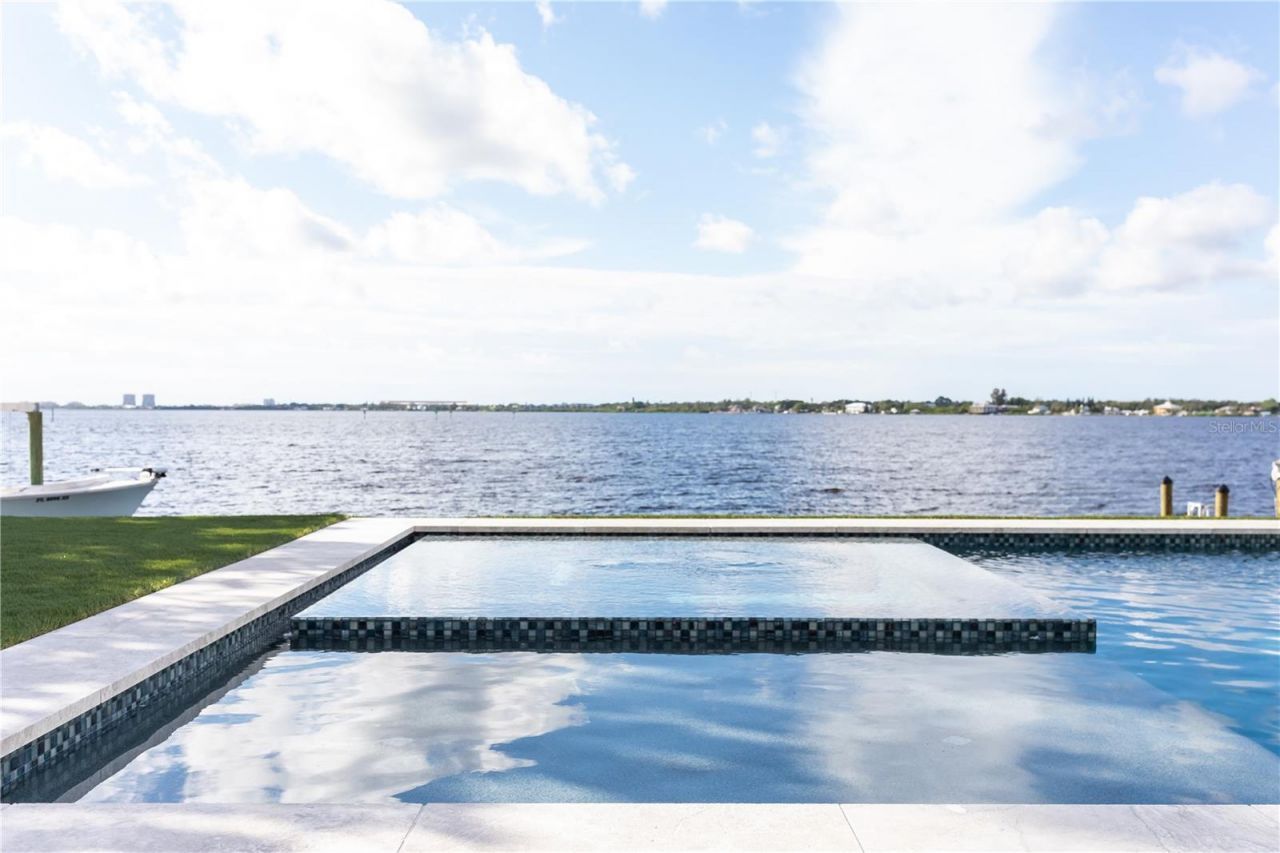 628 Regatta Way, Bradenton, FL 34208 Photo