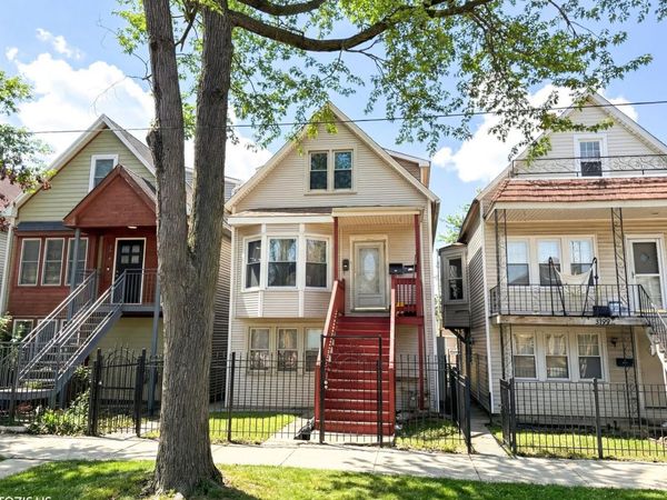 3120 N Saint LOUIS Avenue, Chicago, IL 60618