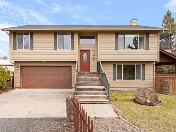 5871 SW Badger Road SW, Terrebonne, OR 97760