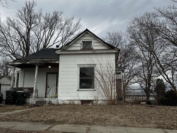 605 E Main Street, Montezuma, IA 50171