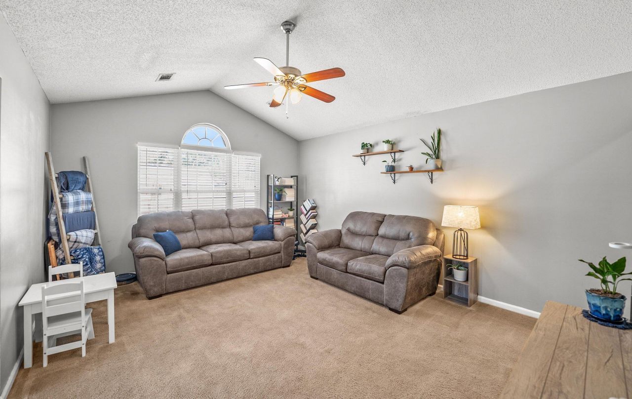 40 Southern Magnolia Drive Photo 4