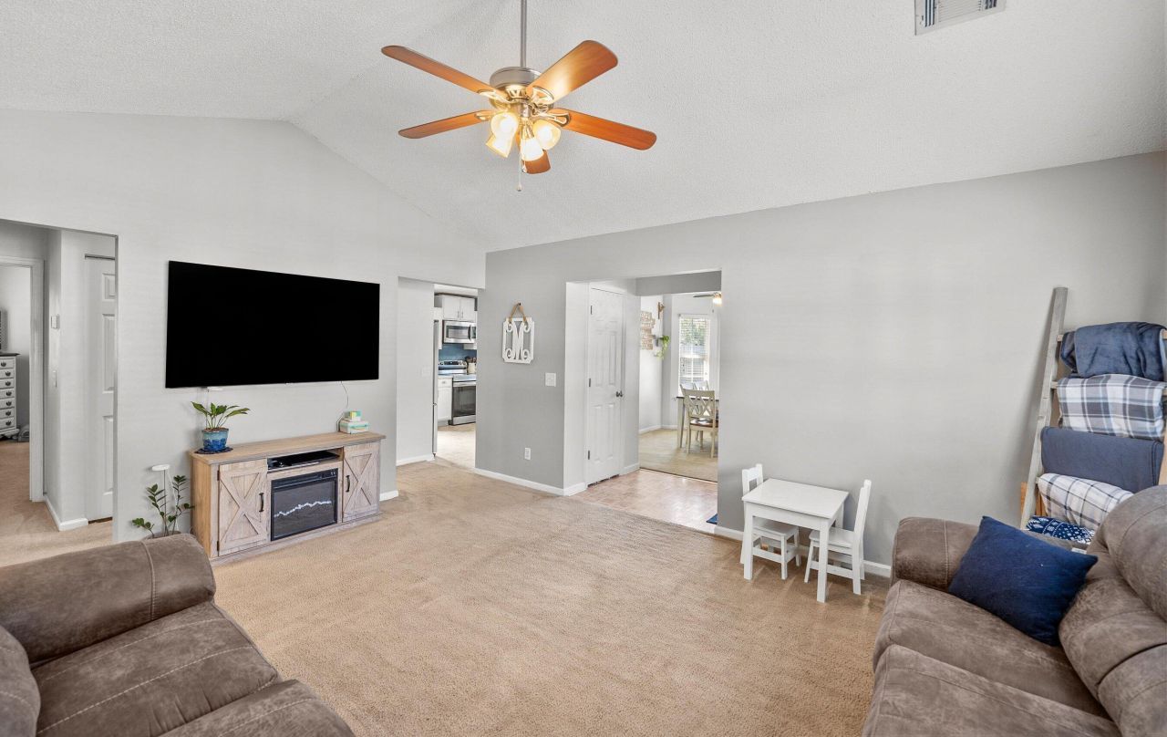 40 Southern Magnolia Drive Photo 5