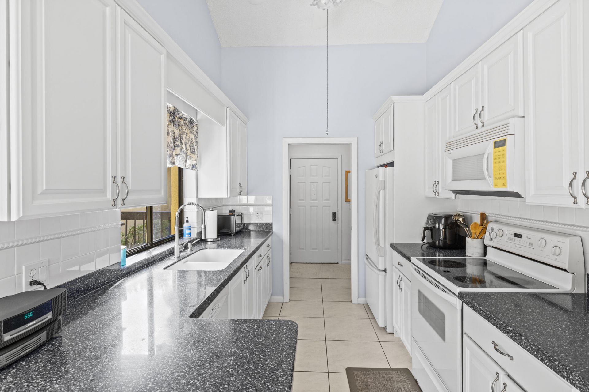 125 Seashore Drive, Jupiter, FL 33477 Photo