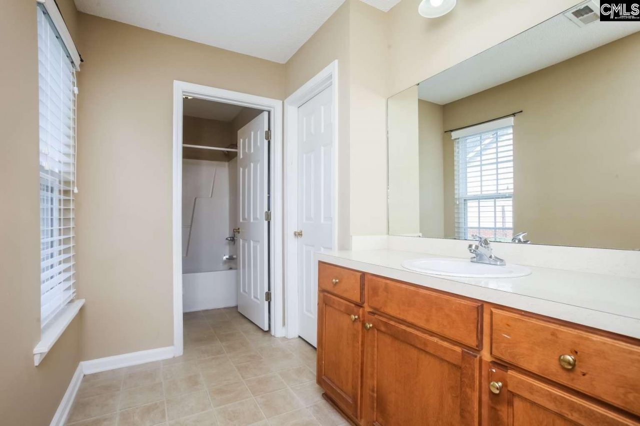 621 Cottontail Court  Photo 16