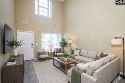 621 Cottontail Court  photo 4