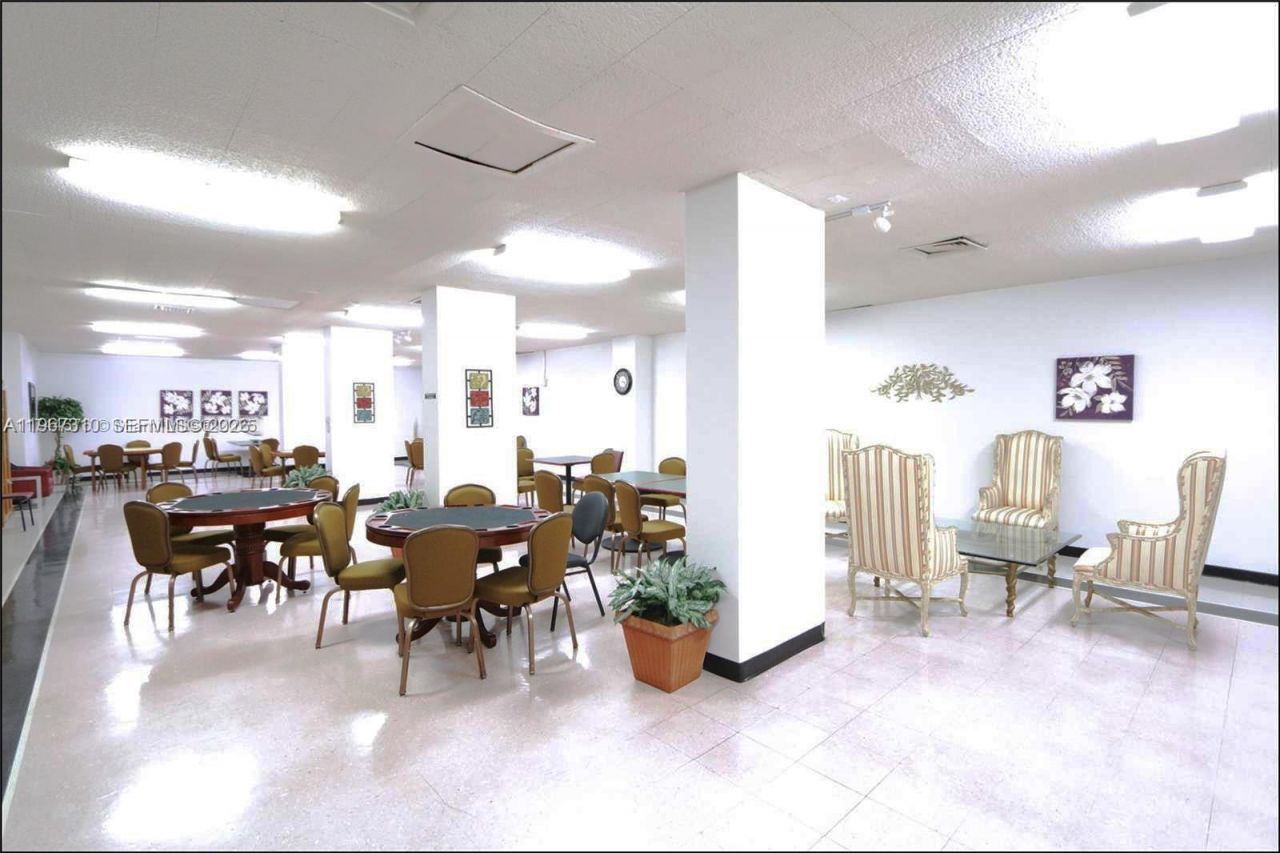 1980 S Ocean Dr, Unit PHE, Hallandale Beach, FL 33009 Photo