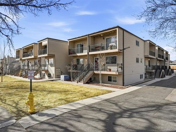 6021 Yarrow Street, Unit B11, Arvada, CO 80004