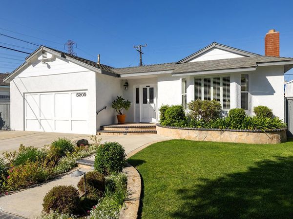 5209 Knoxville Avenue, Lakewood, CA 90713