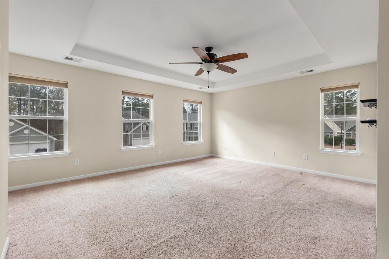 187 Charlesfort Way Photo 19