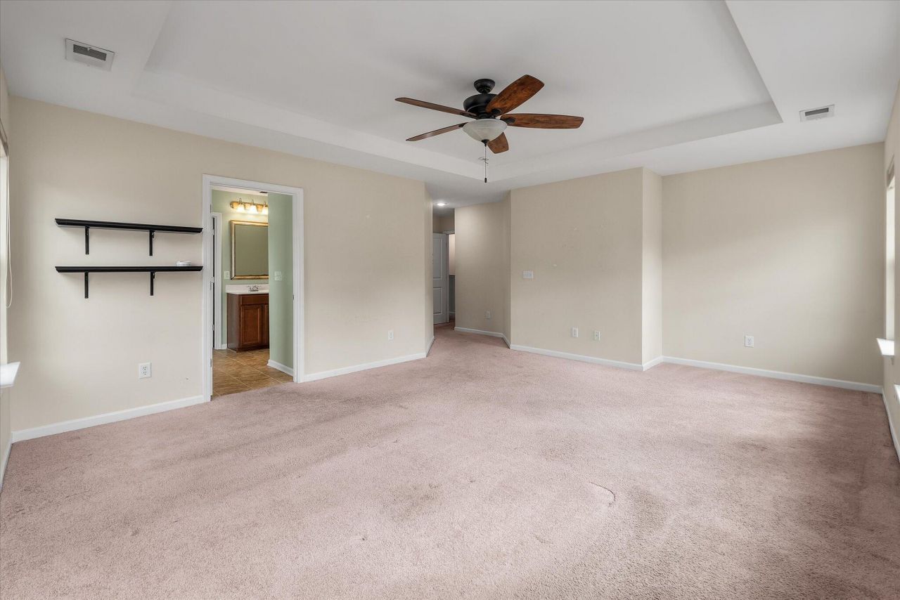 187 Charlesfort Way Photo 20