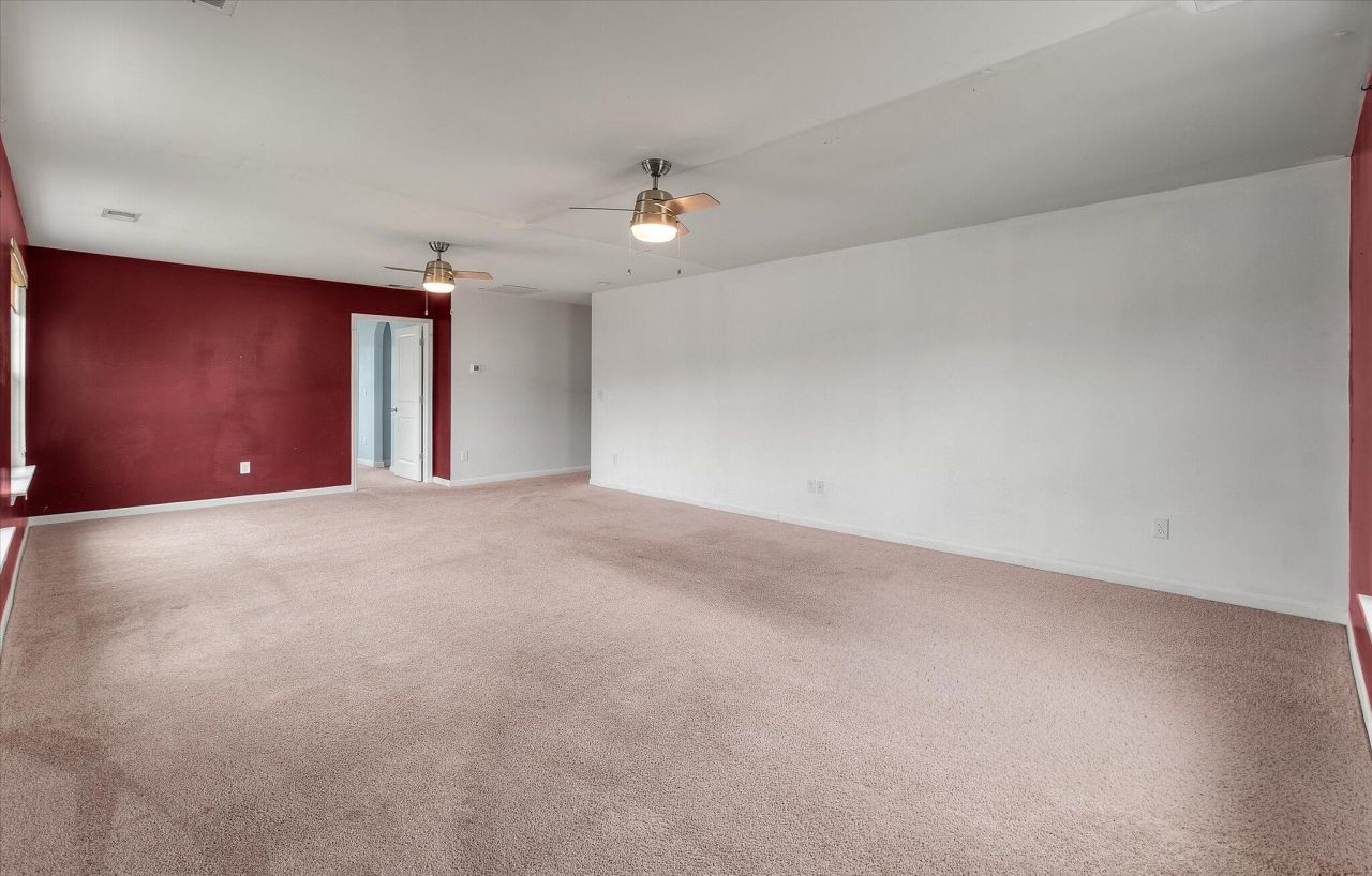 187 Charlesfort Way Photo 26