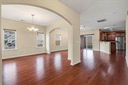 187 Charlesfort Way photo 4