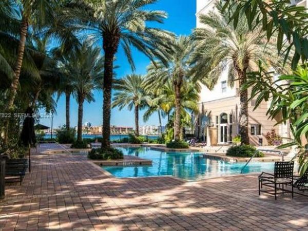 17125 N Bay Rd, Unit 3603, Sunny Isles Beach, FL 33160