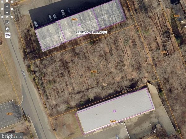 25 BARON PARK ROAD, FREDERICKSBURG, VA 22405