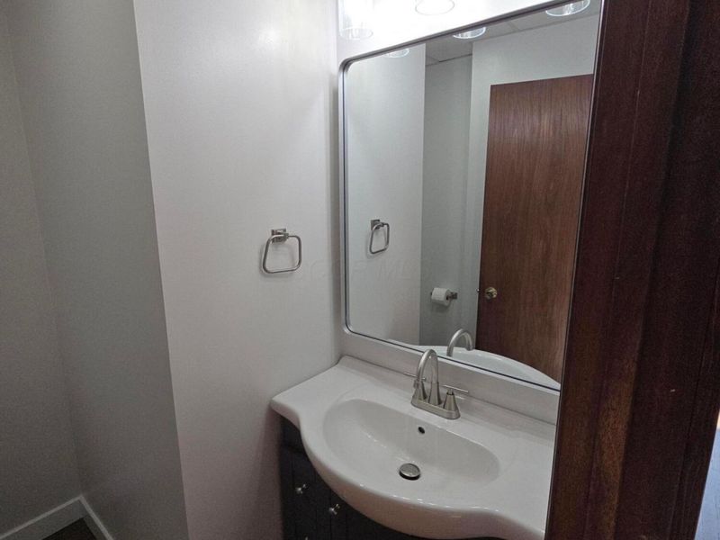 658 Linwood Avenue, Columbus, OH 43205 Photo 10