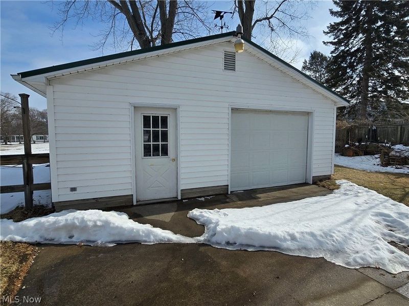 19 Burrington Heights, Conneaut, OH 44030 Photo 3