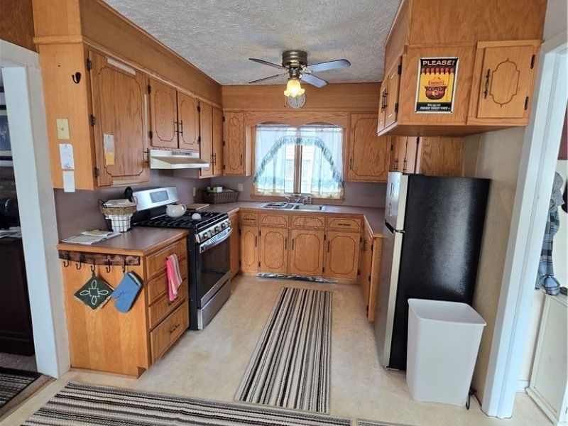 19 Burrington Heights, Conneaut, OH 44030 Photo 8