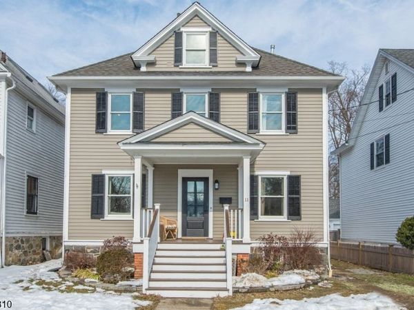 11 Hazlett St, Morristown, NJ 07960