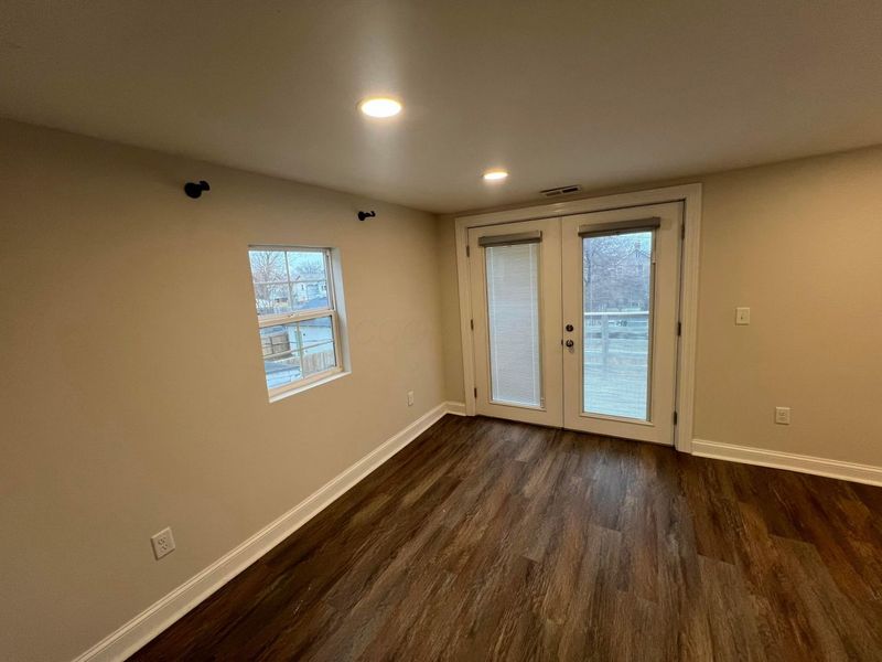 1342 Hamlet Street, Columbus, OH 43201 Photo 17