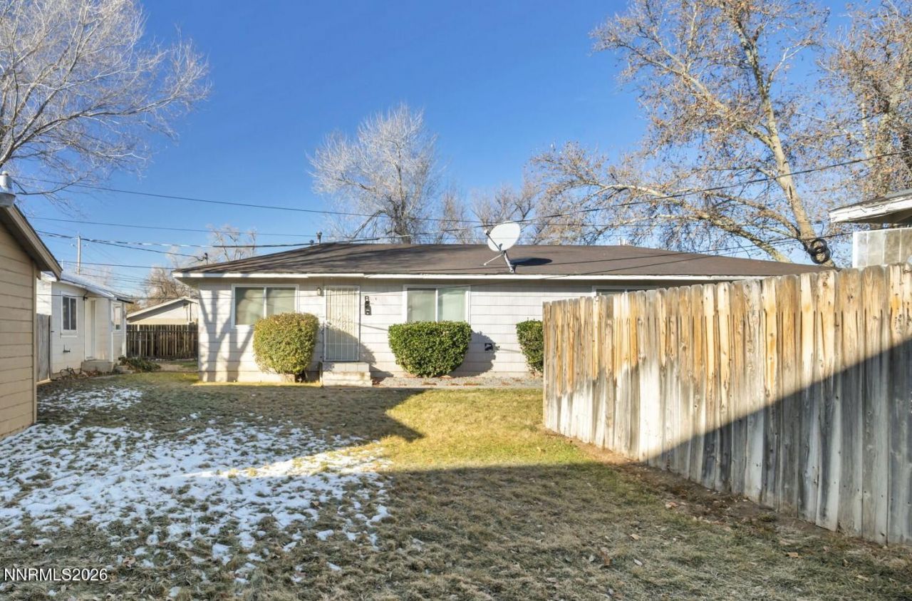 1947 H Street, Sparks, NV 89431 Photo