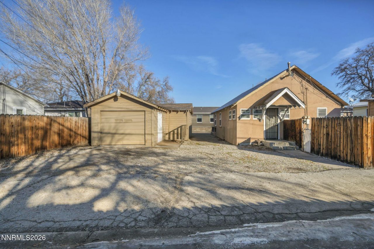 1947 H Street, Sparks, NV 89431 Photo