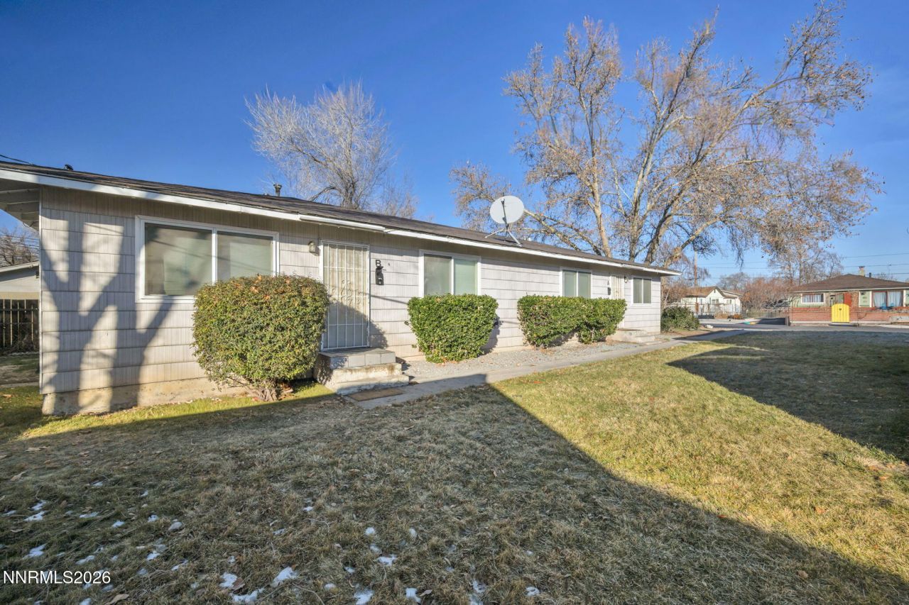 1947 H Street, Sparks, NV 89431 Photo