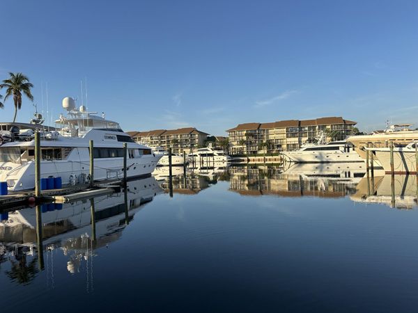 1301 Seafarer Circle, Unit 405, Jupiter, FL 33477