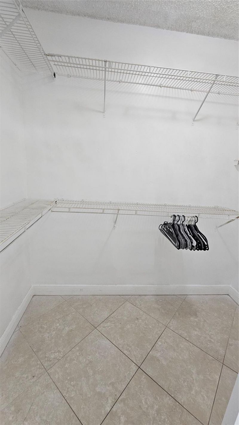 6960 SW 39th Street, Unit E101, Davie, FL 33314 Photo