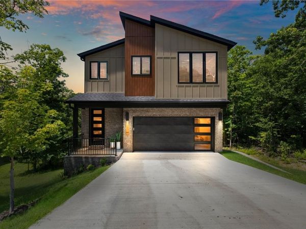 30 Cromer Drive , Bella Vista, AR 72715