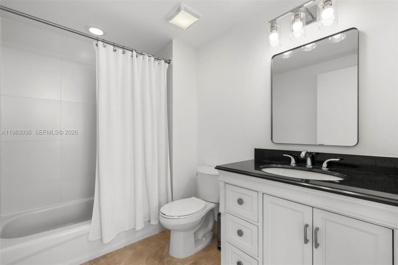 1401 SW 22nd St, Unit 1401, Miami, FL 33145 Photo