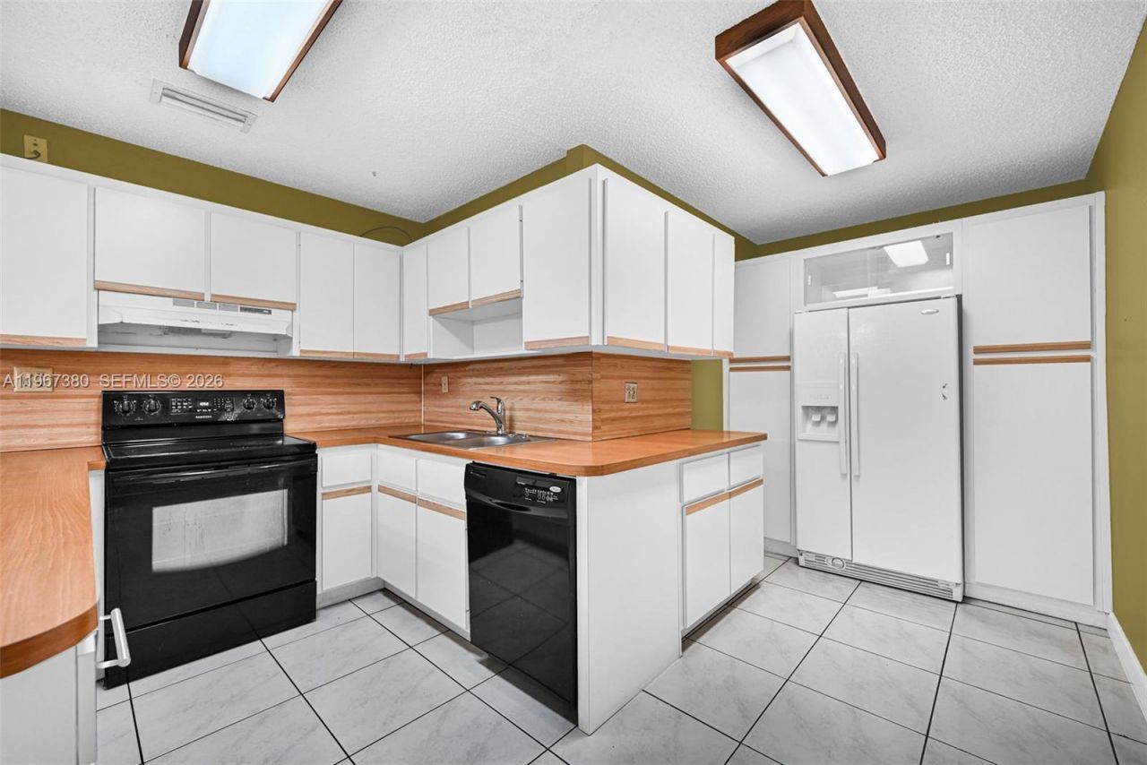 6140 SW 109th Ave, Miami, FL 33173 Photo