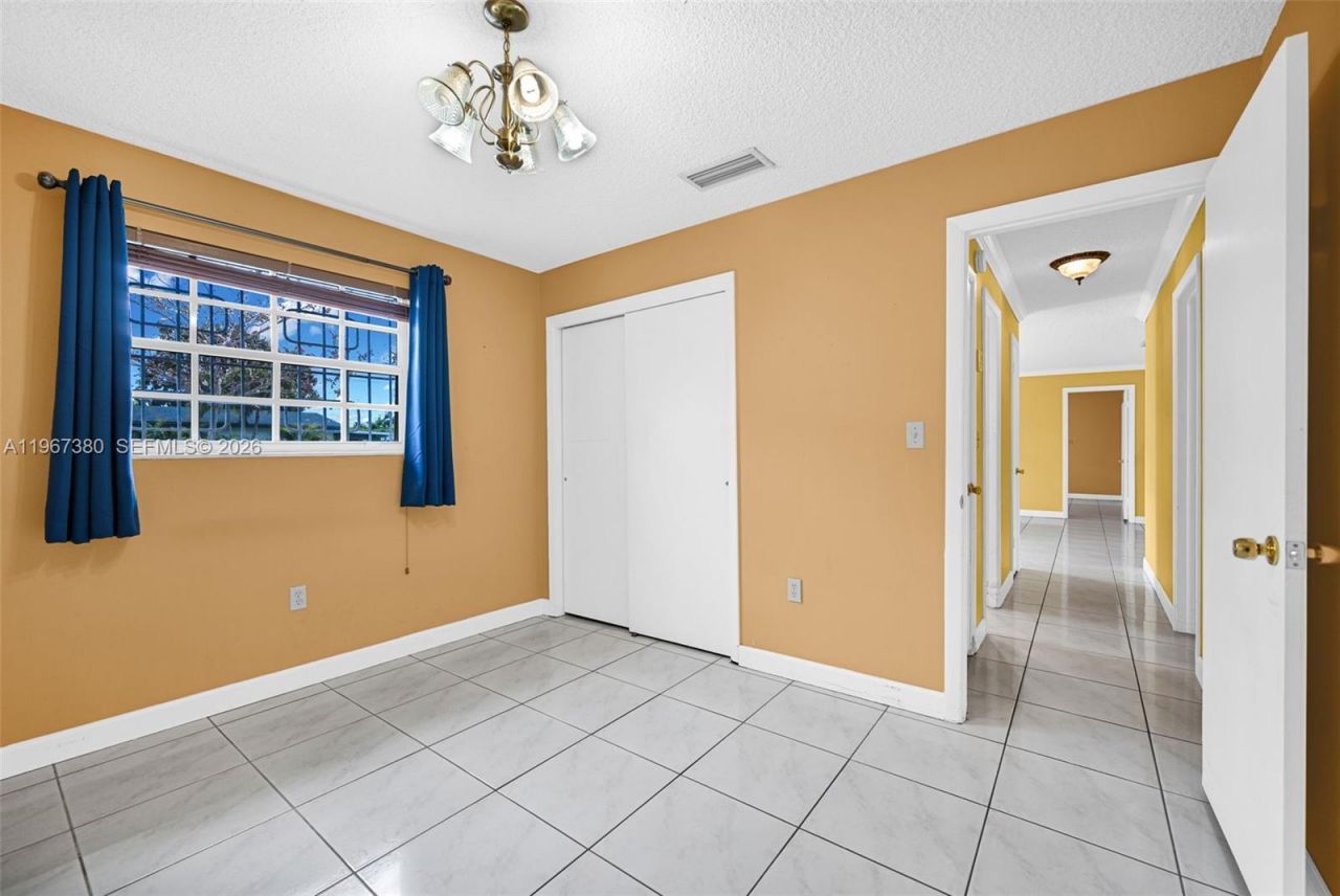 6140 SW 109th Ave, Miami, FL 33173 Photo