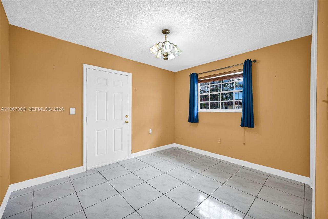 6140 SW 109th Ave, Miami, FL 33173 Photo