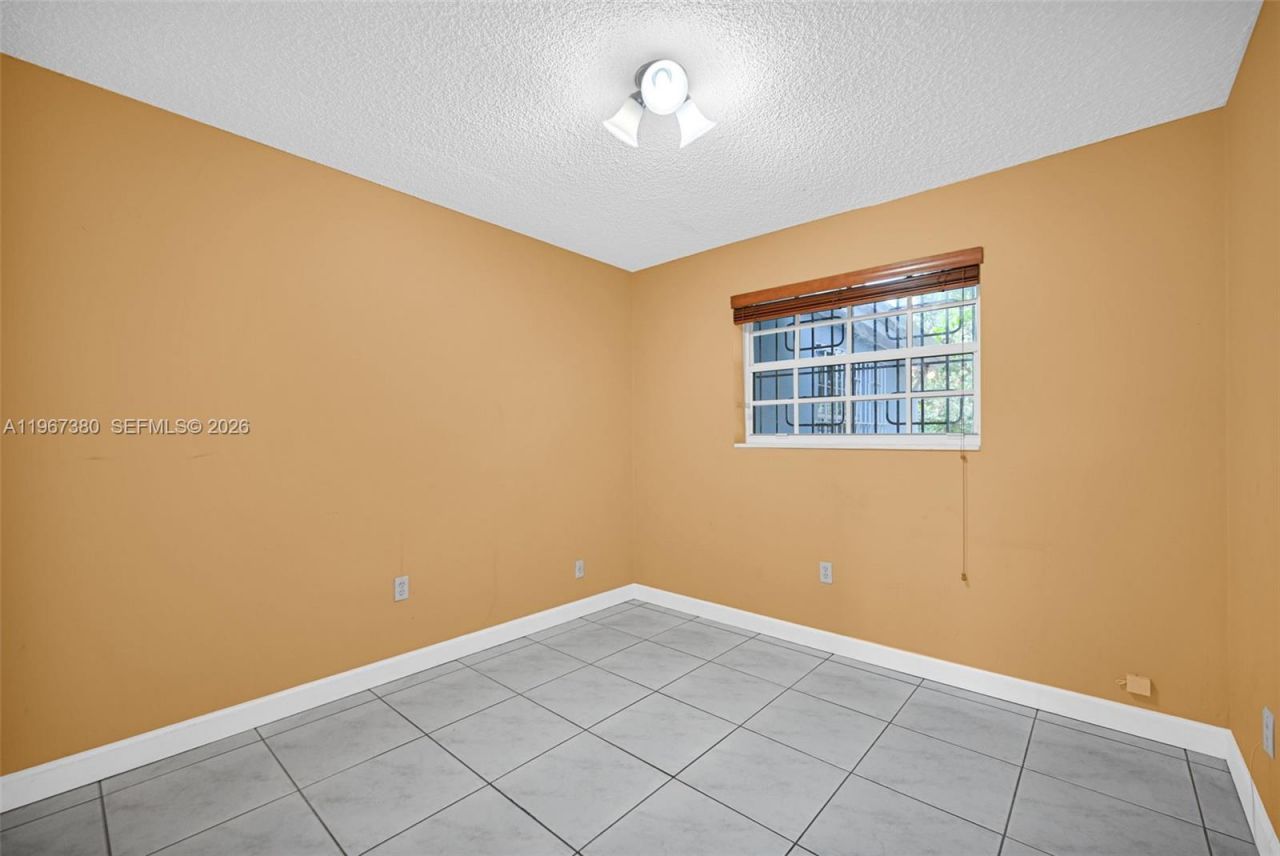 6140 SW 109th Ave, Miami, FL 33173 Photo