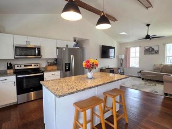 6014 STUBBS BRIDGE ROAD, MINERAL, VA 23117