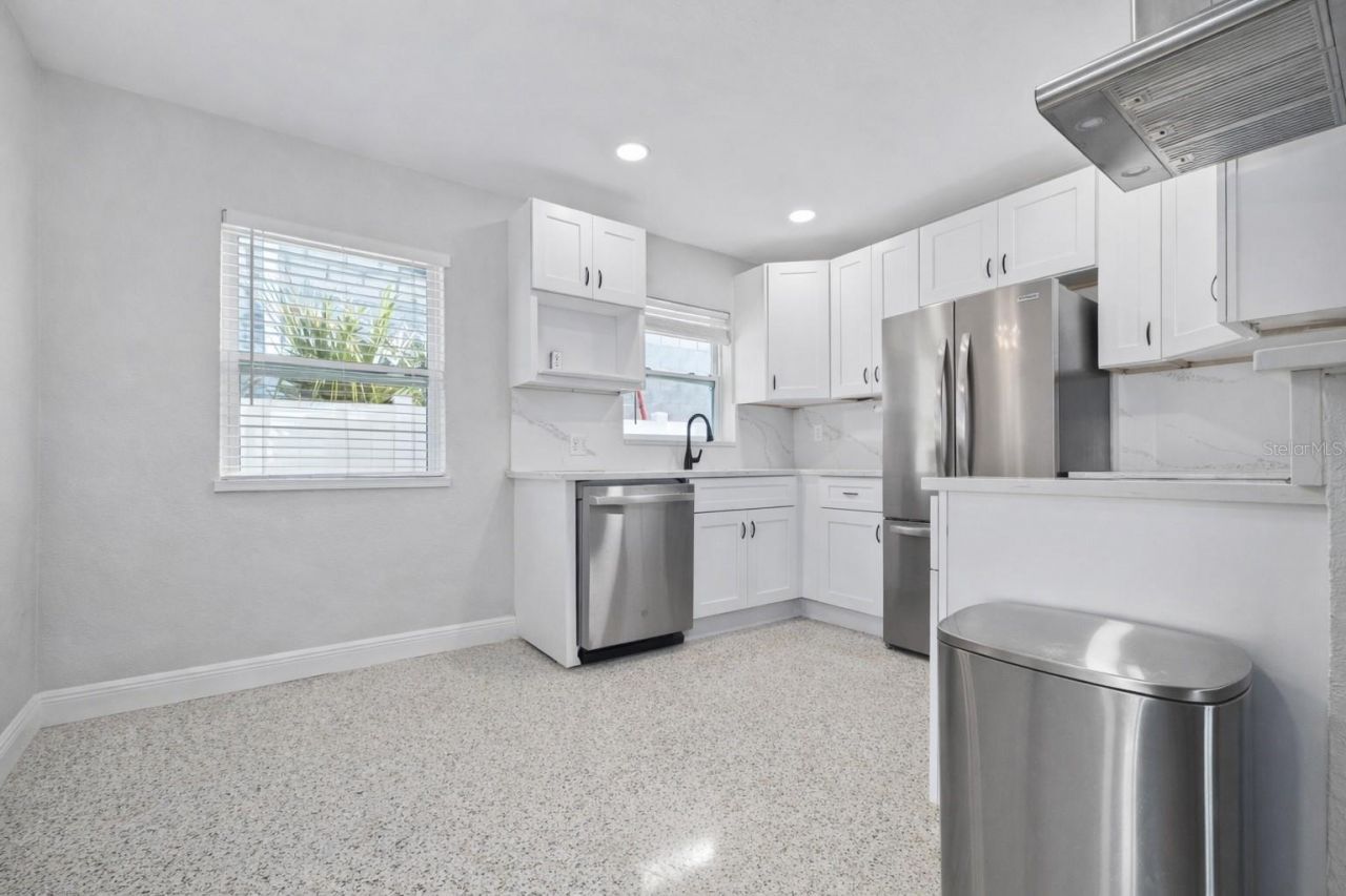 540 32nd Street S, Saint Petersburg, FL 33712 Photo