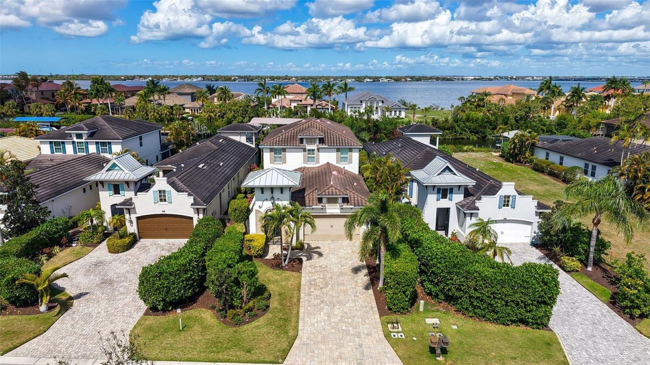 4209 5th Avenue Ne, Bradenton, FL 34208 Photo