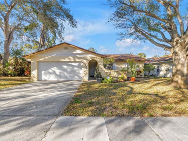 6825 CIRCLECREEK DRIVE, PINELLAS PARK, FL 33781