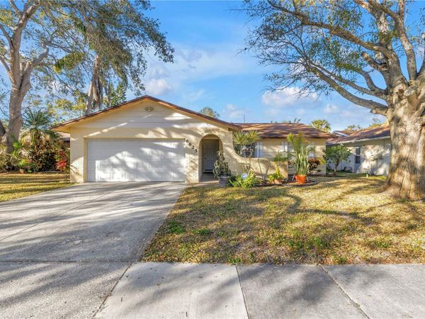 6825 CIRCLECREEK DRIVE, PINELLAS PARK, FL 33781